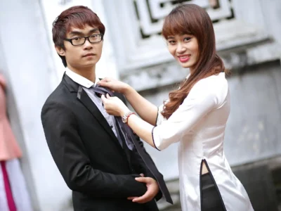 Giappone, pagati per usare Tinder: crisi nascite è emergenza nazionale