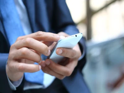 Social e politica: il feed di X sposta gli utenti verso destra