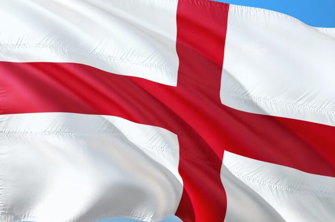 Vacanza da incubo in Inghilterra: Booking costretta a risarcire i turisti