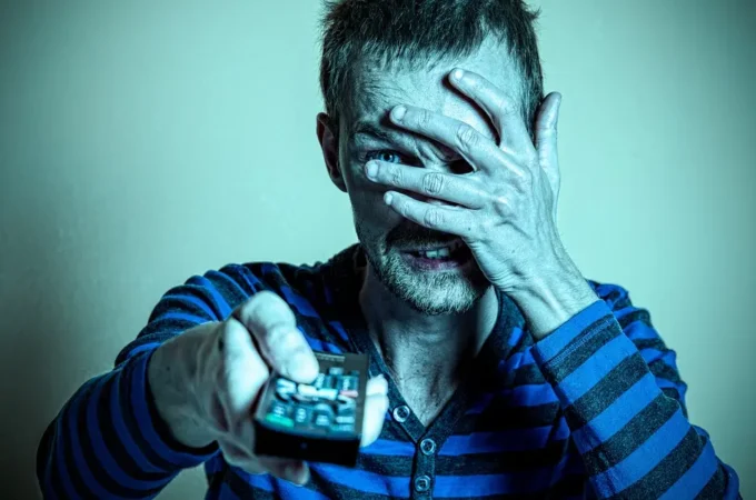 Pay tv, stop ai rinnovi automatici senza consenso