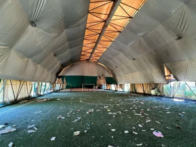 L’ex campo di tennis di Porto di Mare a Milano diventa tana del degrado