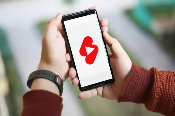Su YouTube l’IA creerà un feed video personalizzato solo per te