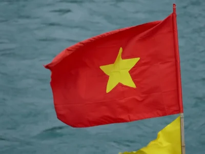 Il Vietnam riassume i docenti pensionati mentre l’Italia segue una strada opposta