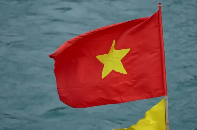 Il Vietnam riassume i docenti pensionati mentre l’Italia segue una strada opposta