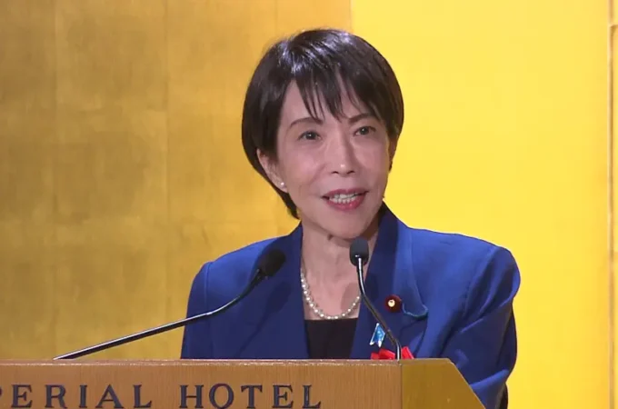 La premier Sanae Takaichi “non dorme mai”: il post che fa discutere