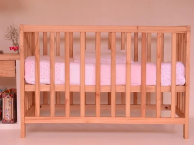 Natalità in Italia al minimo storico: non ci possiamo permettere i figli