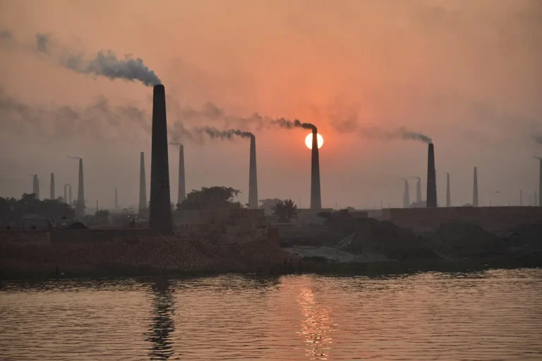 Potrebbe ritornare l'energia a carbone in Italia: scenari futuri
