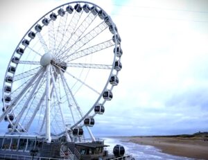 ruota panoramica spiaggia de l'Aia