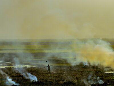 Terra dei fuochi, l’emergenza rimane e si allarga alle acque