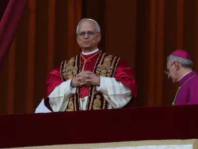 Papa Leone XIV, operazione al polmone: il divario con le liste d’attesa
