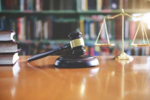 Siher è libero. Ma il “problema”, adesso, sarebbe il giudice
