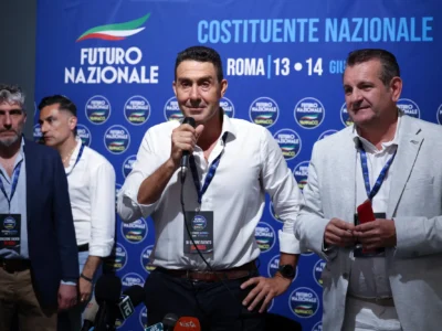 Tessere Futuro Nazionale, 312 nomi e un solo indirizzo: chi si è iscritto davvero?
